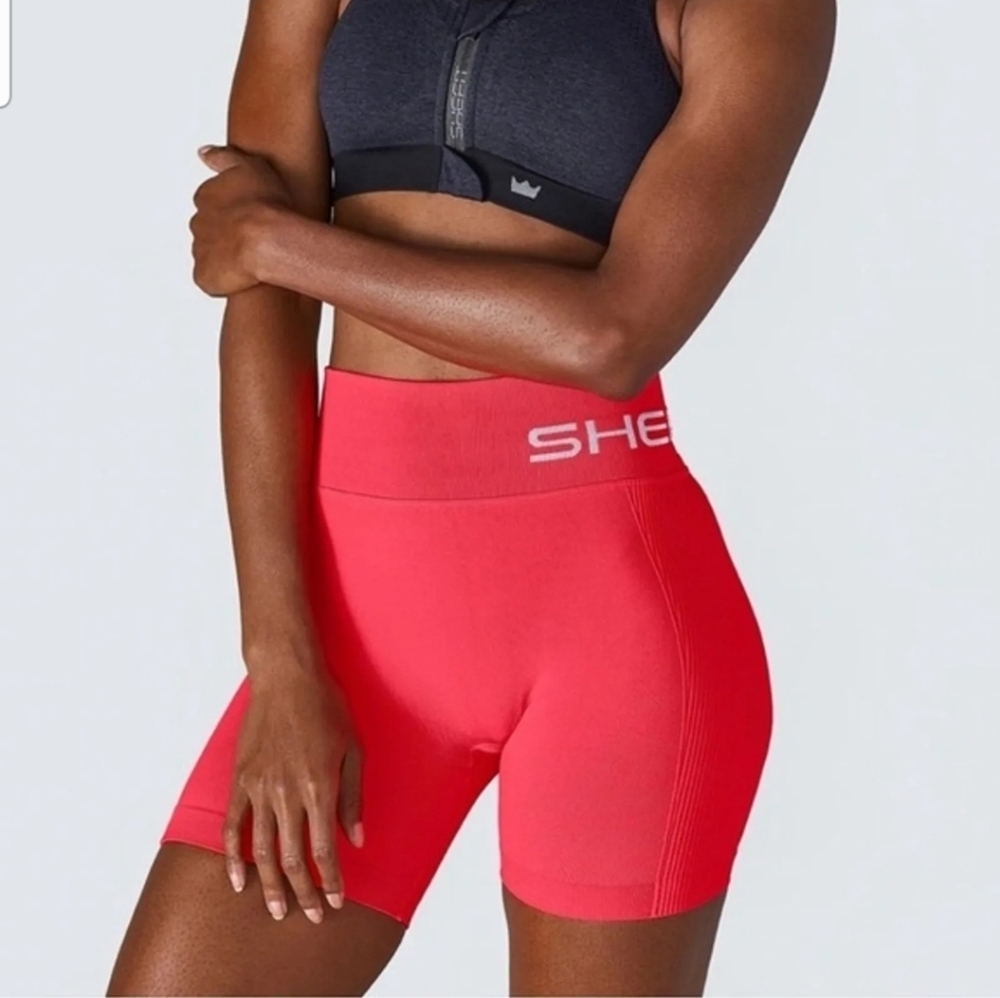 SHEFIT - Seamless Ribbed Shorts with Ruched Bum - Coral  - Size 1 Luxe